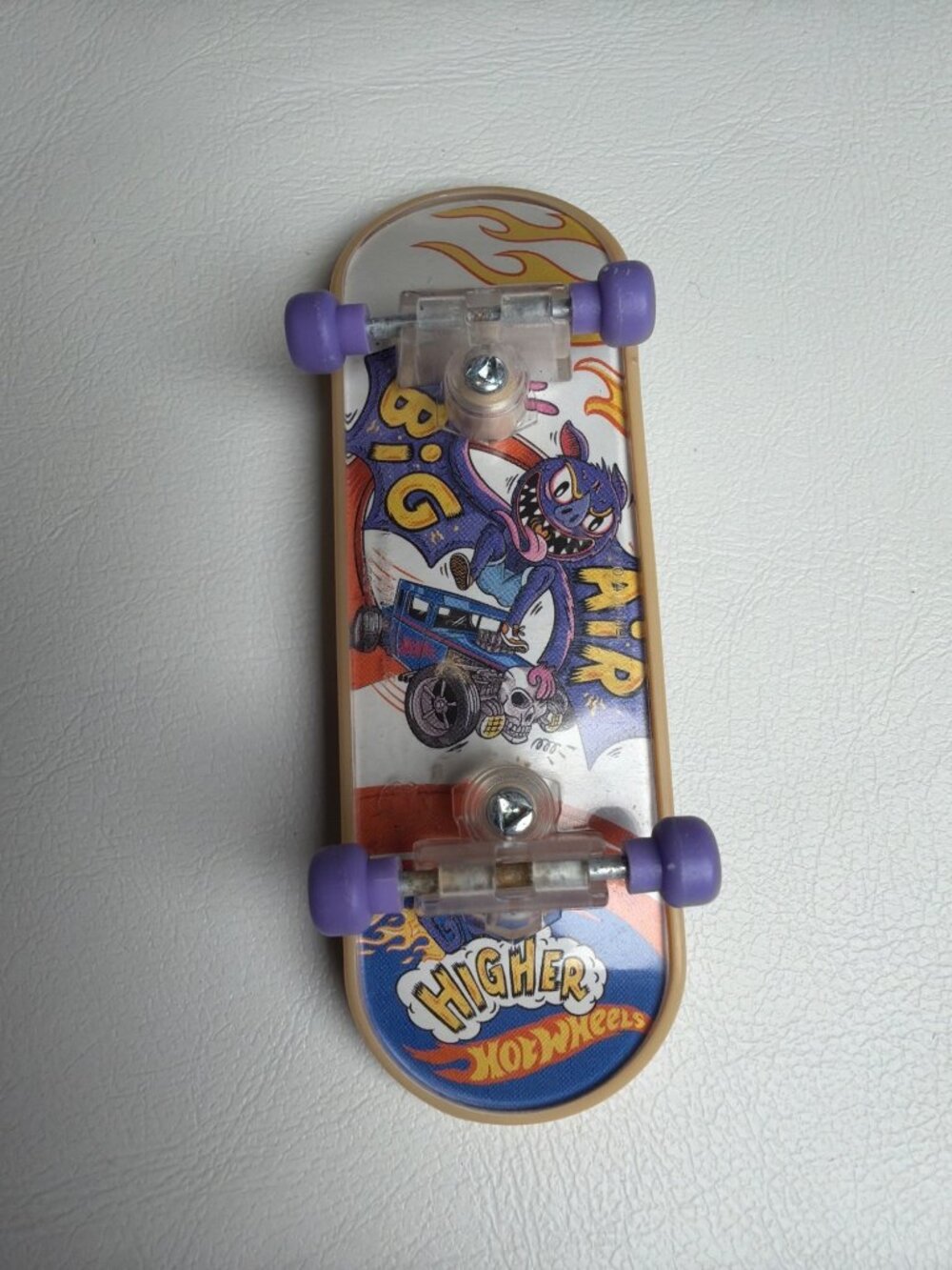 Lot of 3 Hot Wheels Skate Tony Hawk Fingerboards - Mini Skateboards - Picture 4 of 6